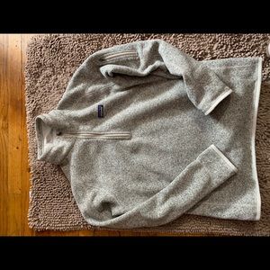 Women’s Patagonia half zip